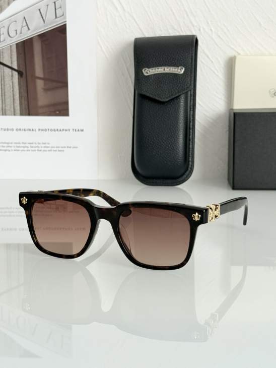Picture of Chrome Hearts Sunglasses _SKUfw73376298fw